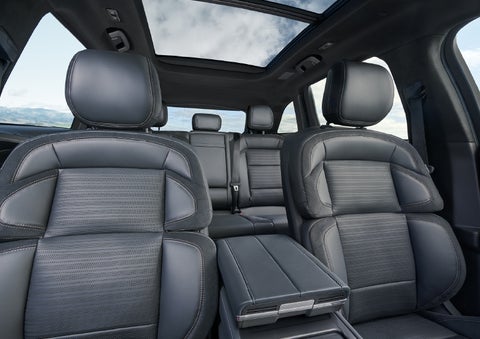 The spacious second row and available panoramic Vista Roof® is shown. | Hooks Lincoln in Fort Worth TX