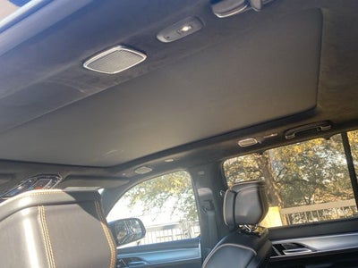 2022 Jeep Grand Wagoneer Series III