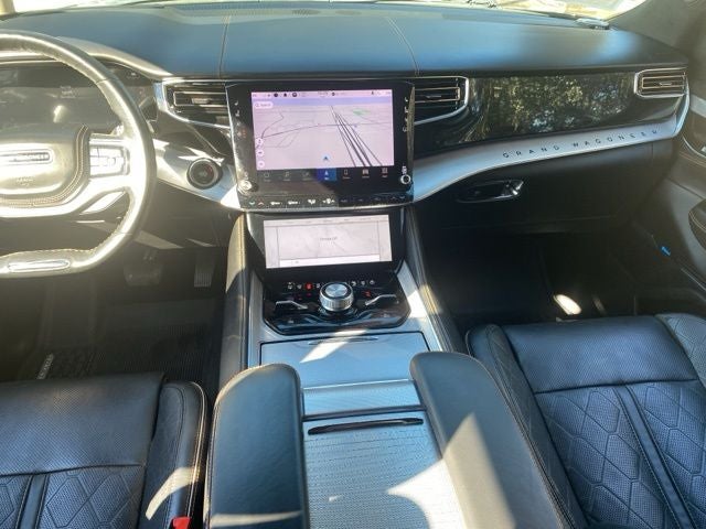 2022 Jeep Grand Wagoneer Series III