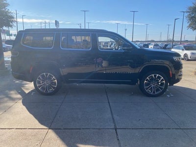 2022 Jeep Grand Wagoneer Series III