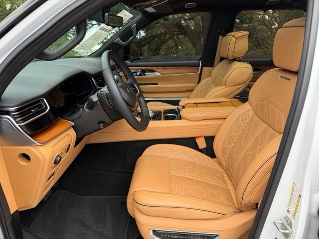 2023 Jeep Grand Wagoneer Series III