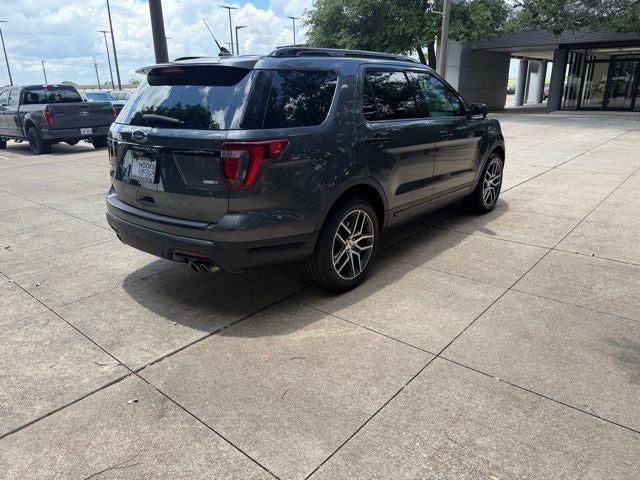 2018 Ford Explorer Sport