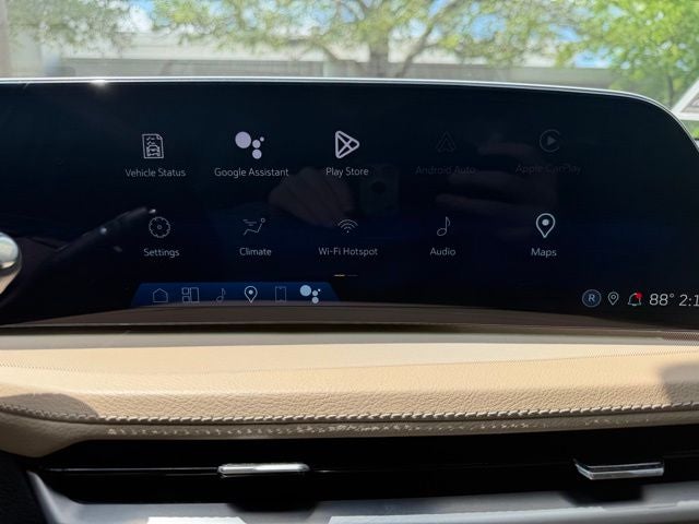 2024 Cadillac XT4 Luxury