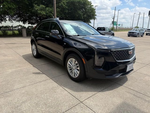 2024 Cadillac XT4 Luxury
