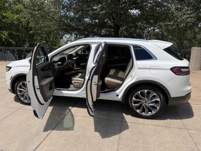 2023 Lincoln Nautilus Reserve
