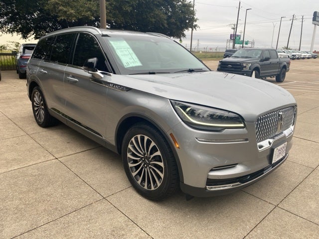 2023 Lincoln Aviator Standard