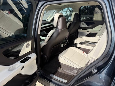 2022 Lincoln Aviator Black Label