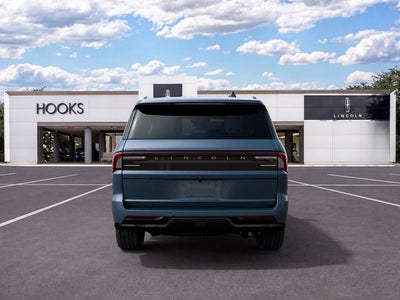 2027 Lincoln Navigator Reserve