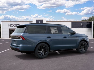 2027 Lincoln Navigator Reserve