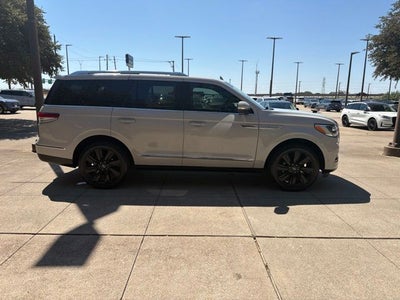 2023 Lincoln Navigator Reserve