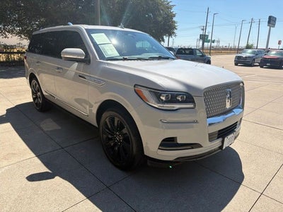 2023 Lincoln Navigator Reserve