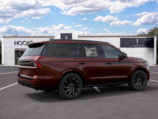 2027 Lincoln Navigator Reserve