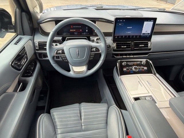 2024 Lincoln Navigator Black Label
