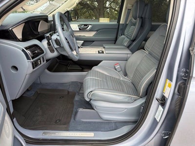 2024 Lincoln Navigator Black Label