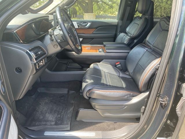 2024 Lincoln Navigator Black Label