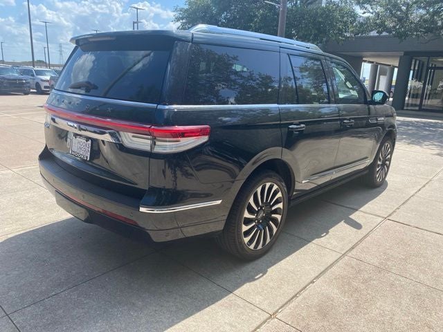 2024 Lincoln Navigator Black Label