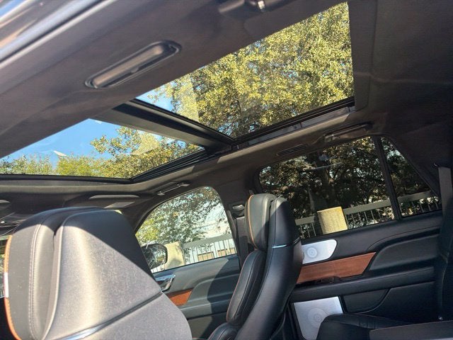 2023 Lincoln Navigator Black Label