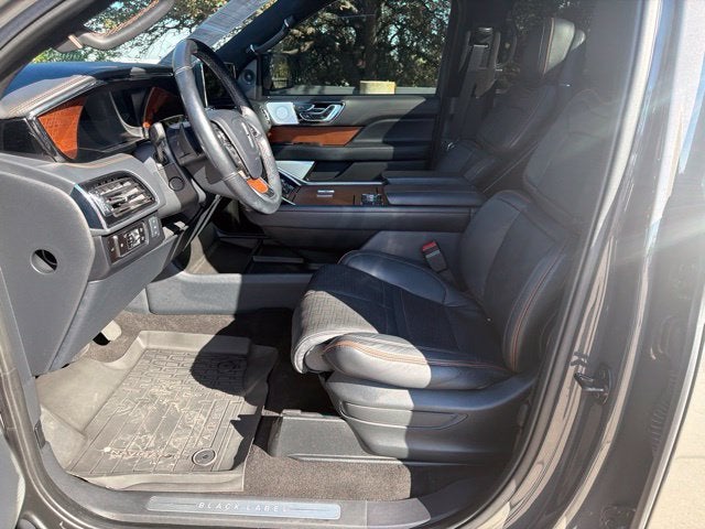 2023 Lincoln Navigator Black Label