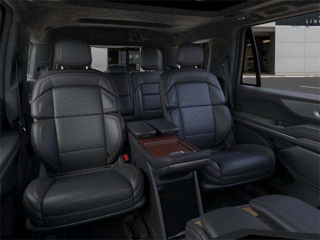 2025 Lincoln Navigator Black Label