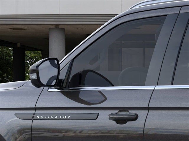 2025 Lincoln Navigator Black Label