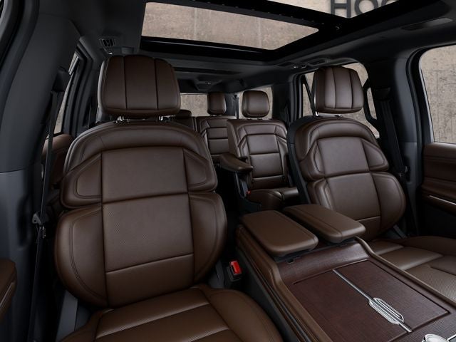 2027 Lincoln Navigator L Reserve
