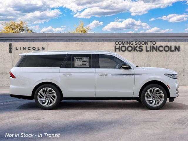 2027 Lincoln Navigator L Reserve