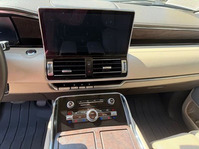 2024 Lincoln Navigator L Reserve