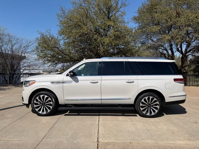 2024 Lincoln Navigator L Reserve