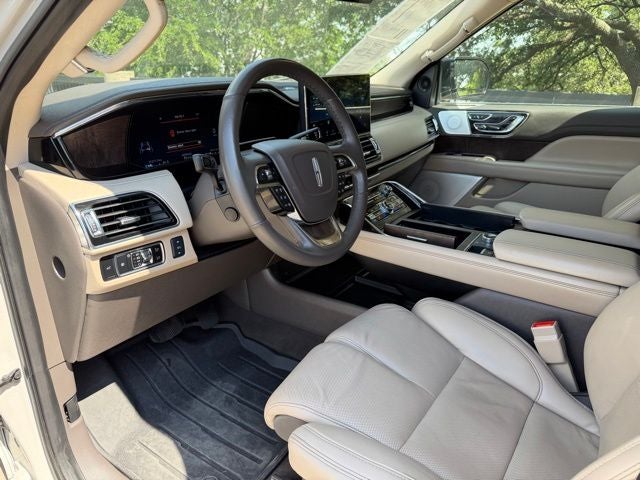 2024 Lincoln Navigator L Reserve