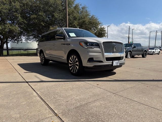 2024 Lincoln Navigator L Reserve