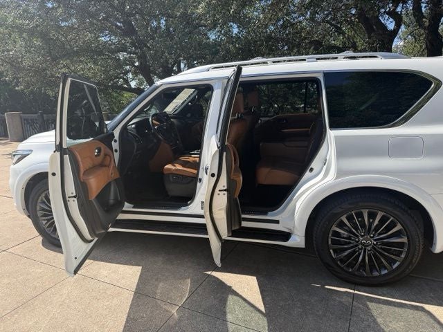 2022 INFINITI QX80 Sensory