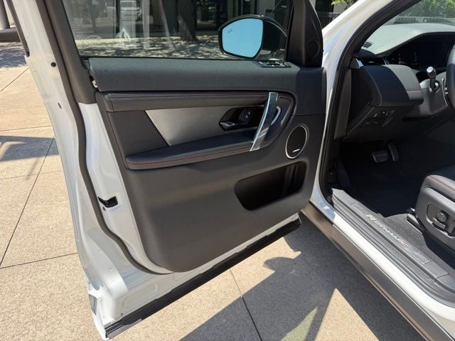 2023 Land Rover Discovery Sport S R-Dynamic