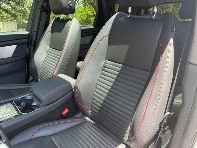 2023 Land Rover Discovery Sport S R-Dynamic