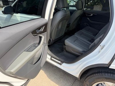 2025 Audi Q7 55 Premium quattro