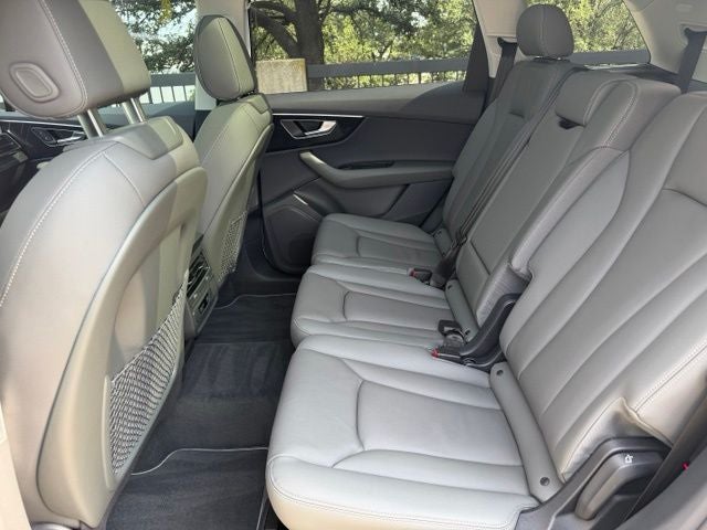2025 Audi Q7 55 Premium quattro