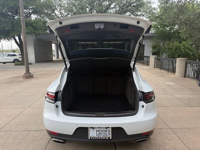 2019 Porsche Macan Base