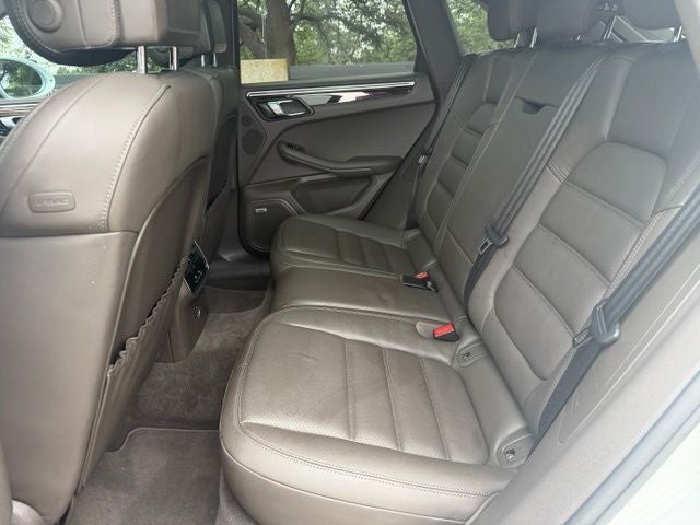 2019 Porsche Macan Base