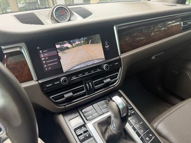 2019 Porsche Macan Base