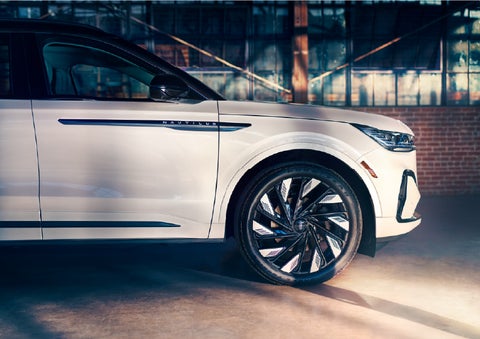 The wheels of the available Jet Appearance Package are highlighted. | Hooks Lincoln in Fort Worth TX