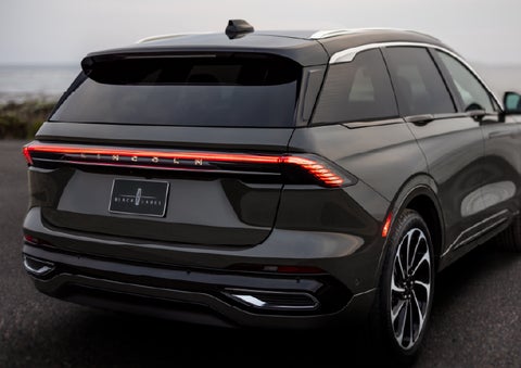 The rear of a 2026 Lincoln Black Label™ Nautilus® SUV displays full LED rear lighting. | Hooks Lincoln in Fort Worth TX