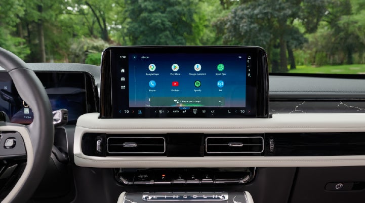 The center touchscreen inside a 2027 Lincoln Aviator® Black Label™ SUV | Hooks Lincoln in Fort Worth TX