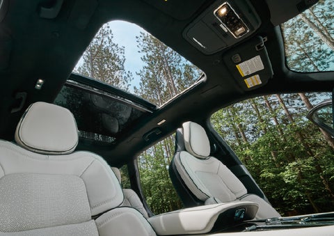 The front seats of a 2027 Lincoln Aviator® Black Label™ SUV | Hooks Lincoln in Fort Worth TX