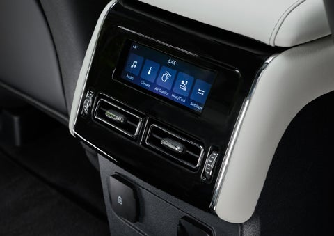 The second row touch screen displays audio and temperature control settings. | Hooks Lincoln in Fort Worth TX